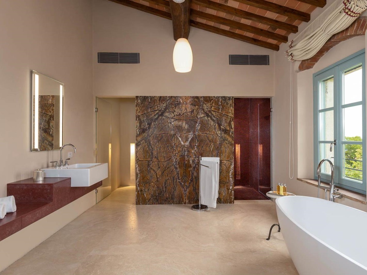 Villa-DElsa-Italy-Tuscany-Bathroom2