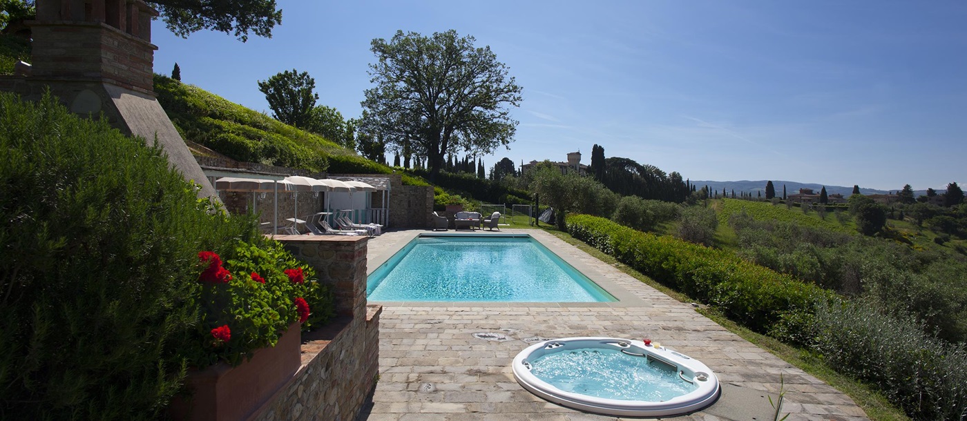 the swimming pool at villa di tignano