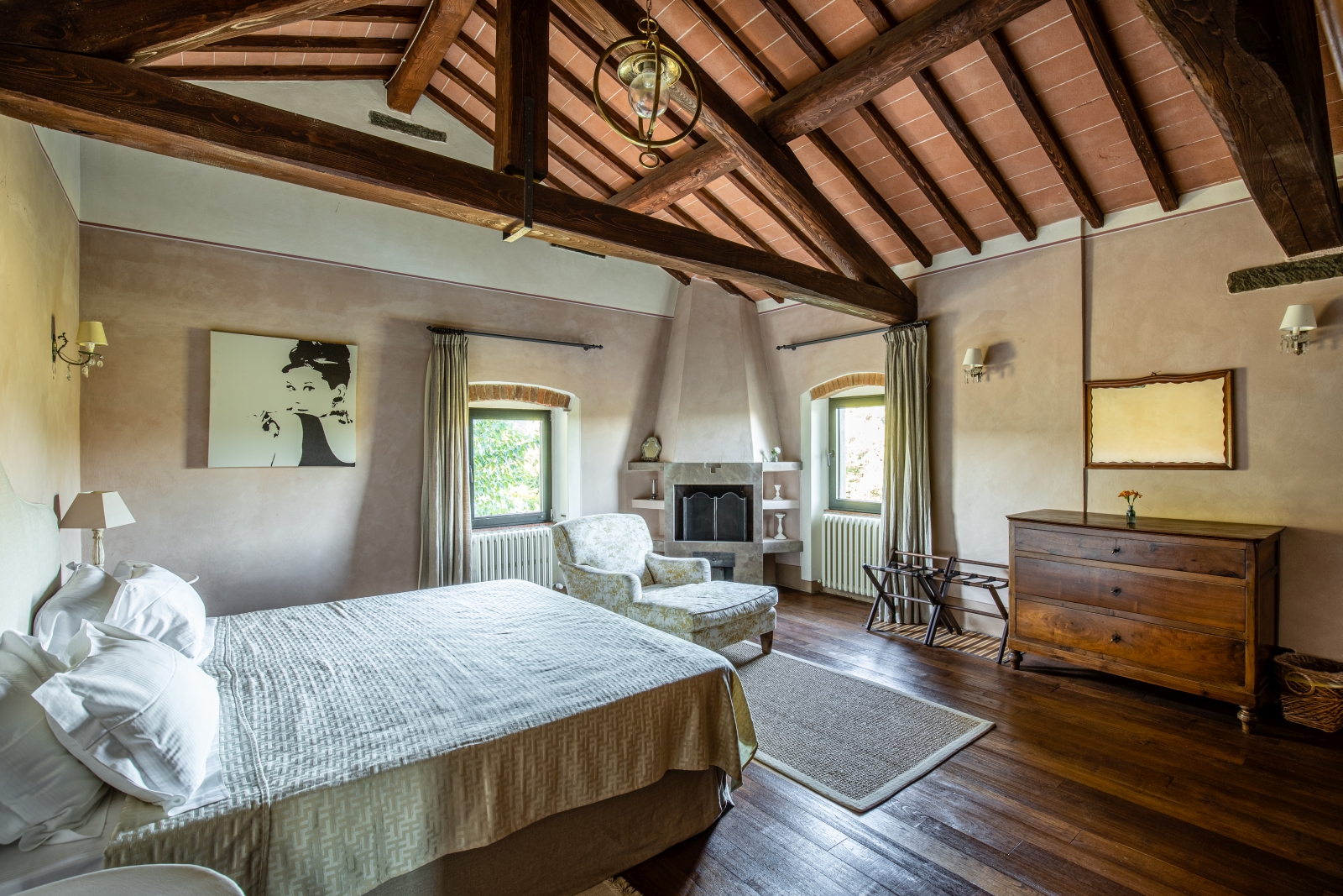 Bedroom at Villa Giuliana in Tuscany Italy
