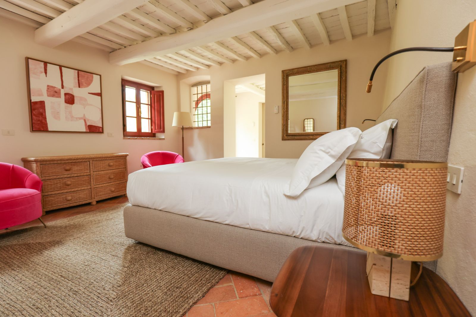 villa-il-santo-tuscany-bedroom-4