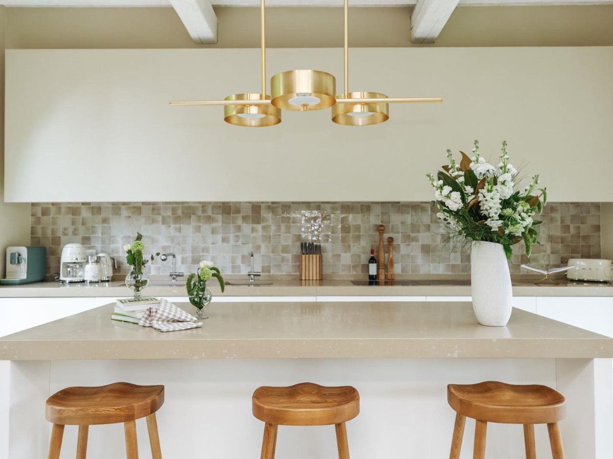 villa-il-santo-tuscany-kitchen-2