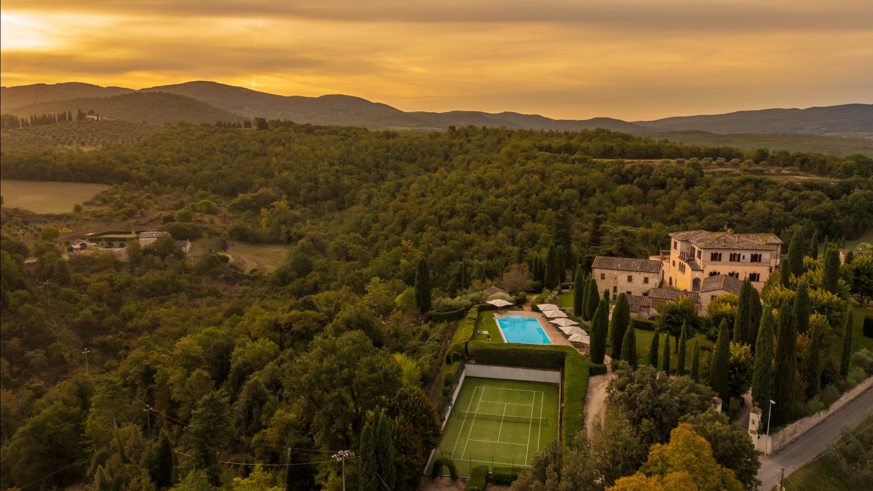 Aerial shot of Villa Isabella in Tuscany, Italy