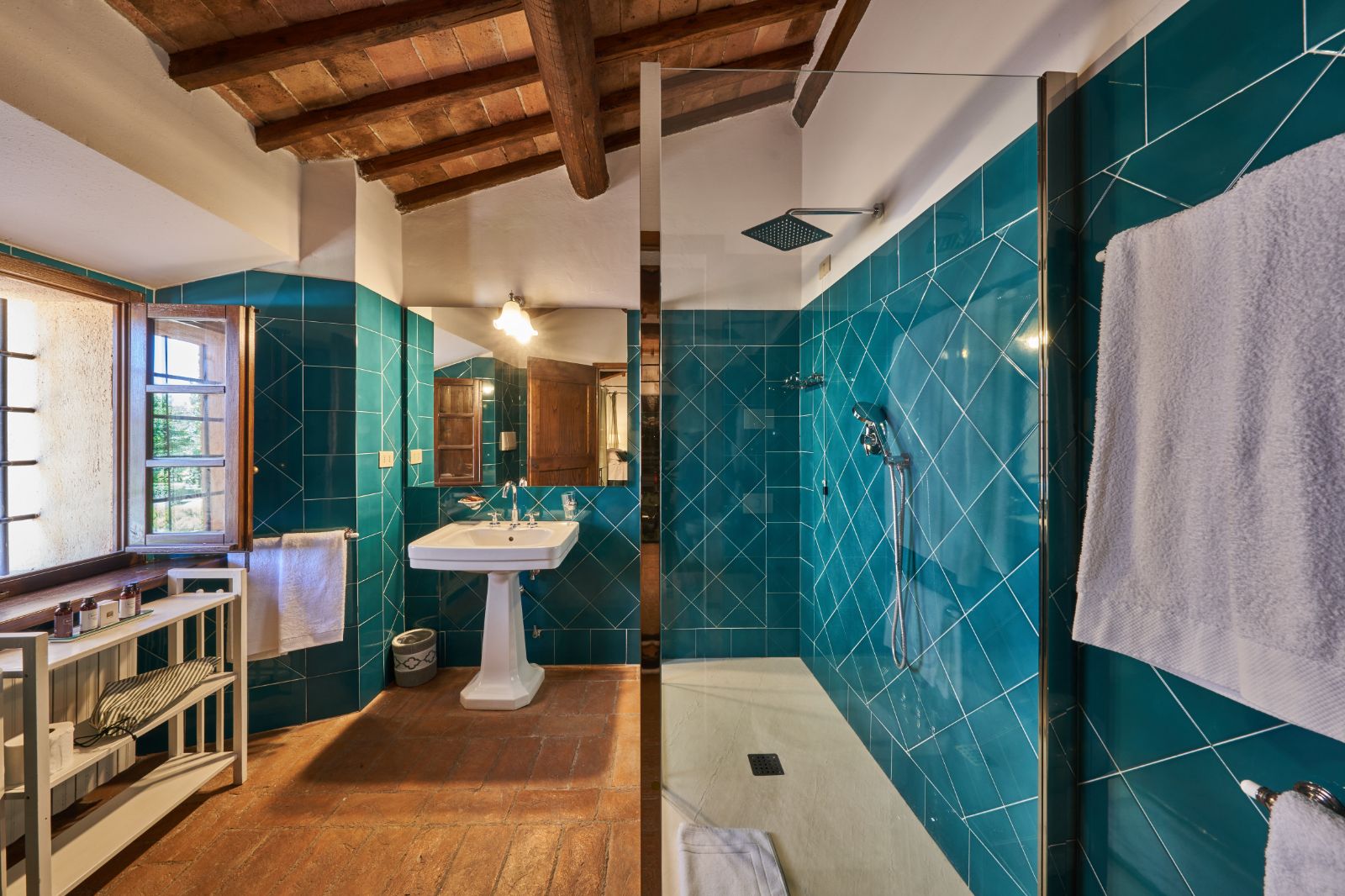 Blue Bathroom at Villa Isabella in Tuscany