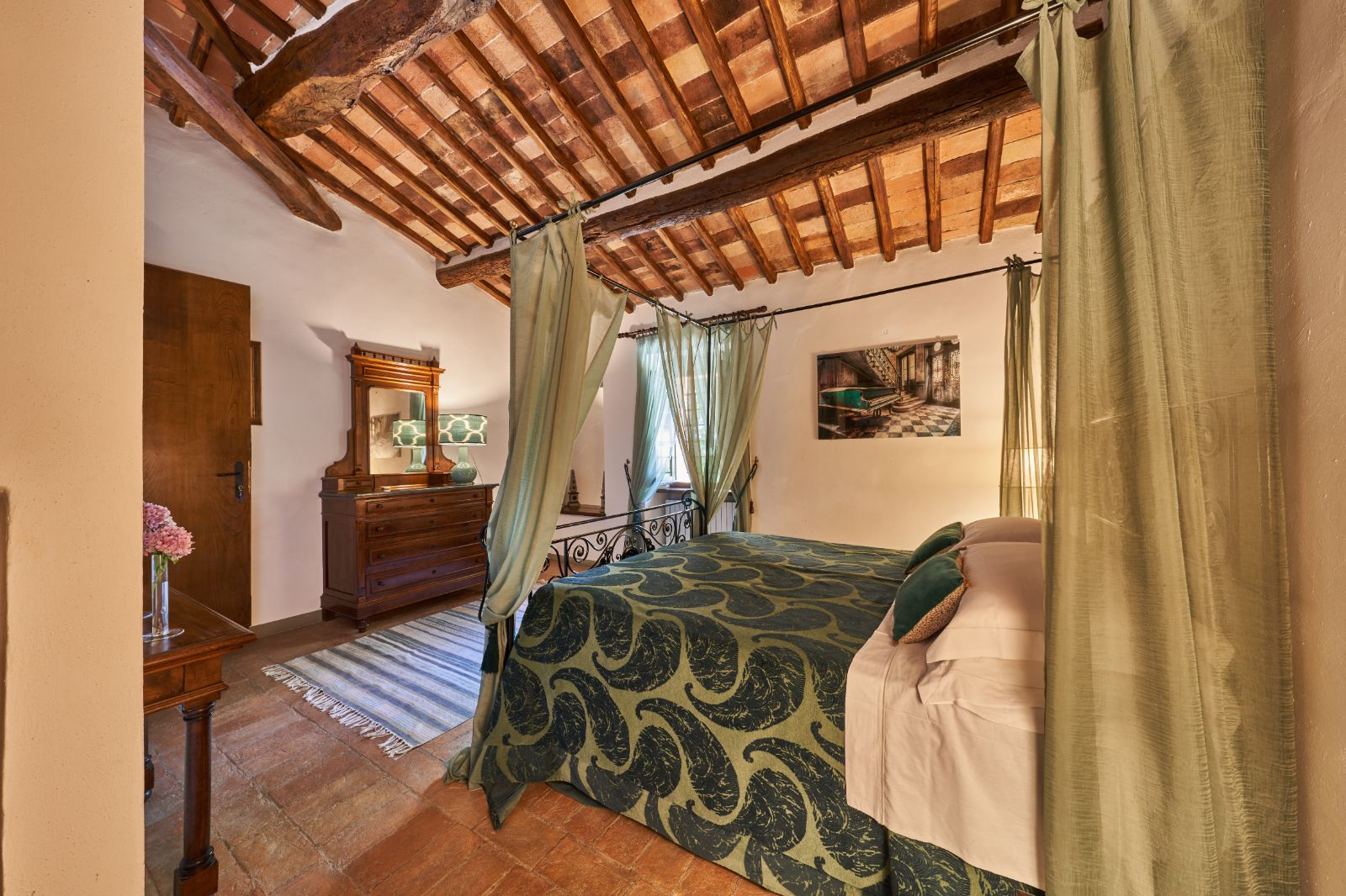 Bedroom 3 at Villa Isabella in Tuscany