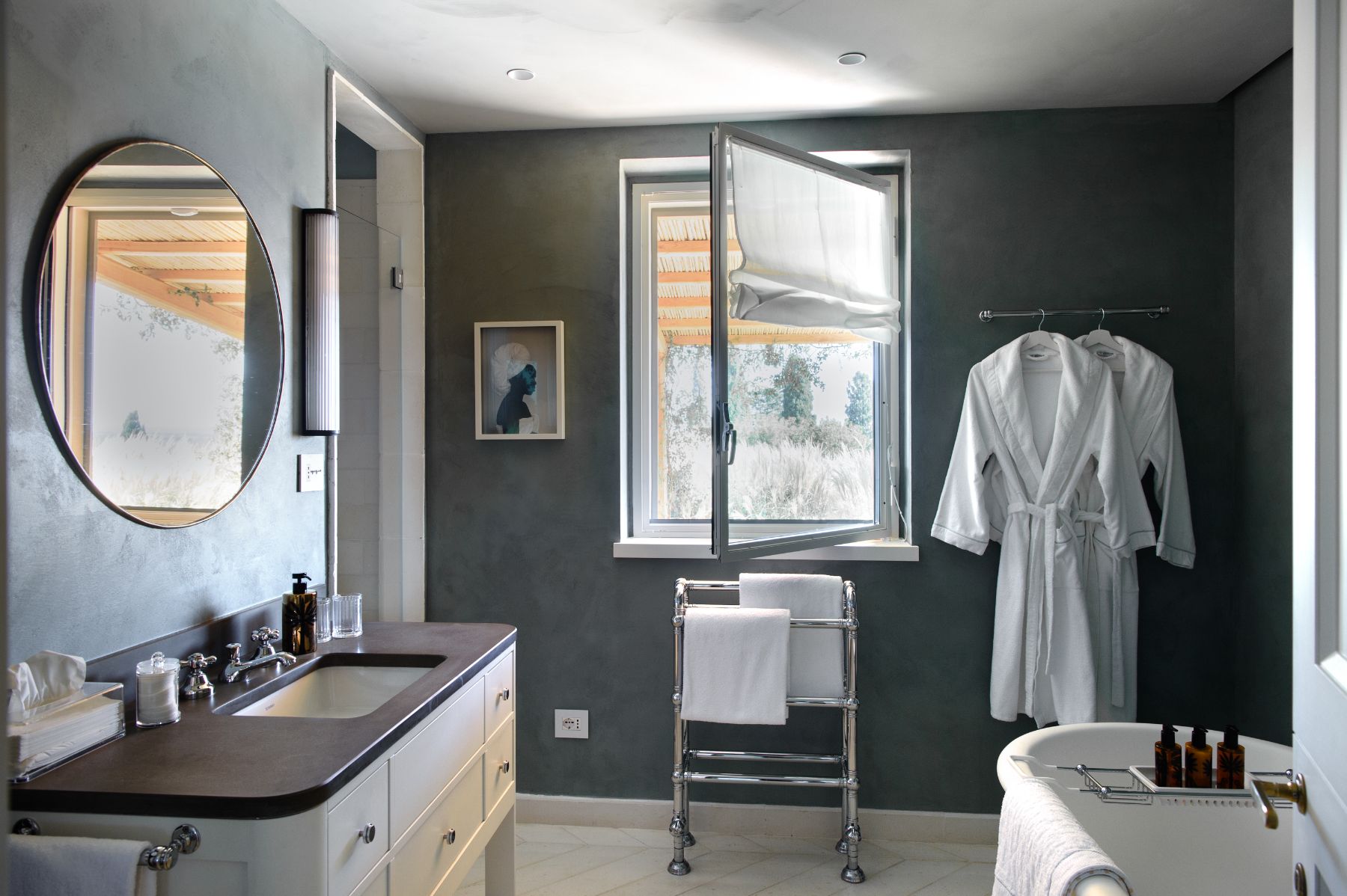 Grey Bathroom at Villa Jacaranda in Tuscany 