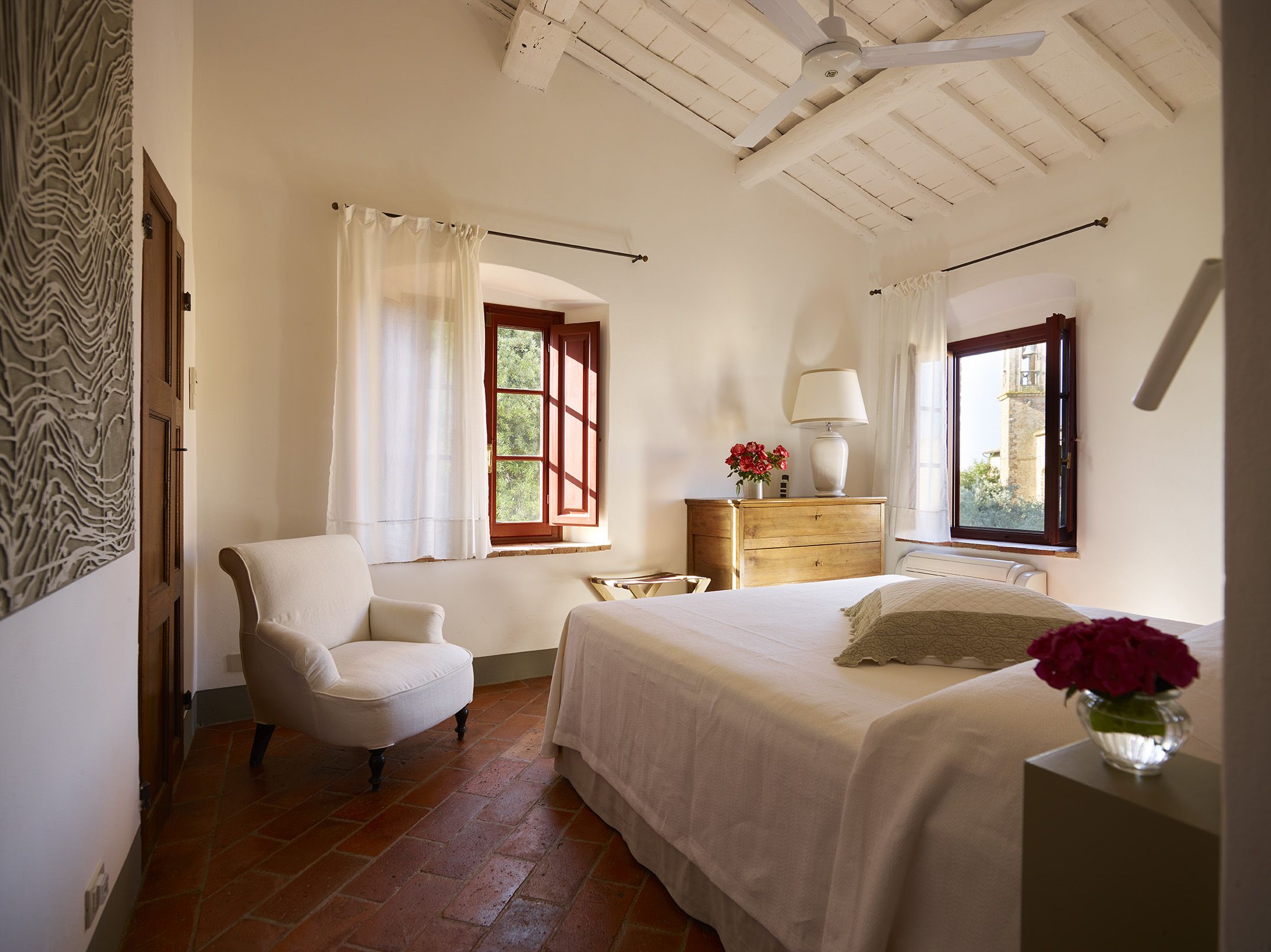 Double bedroom in Villa la Castellana, Tuscany