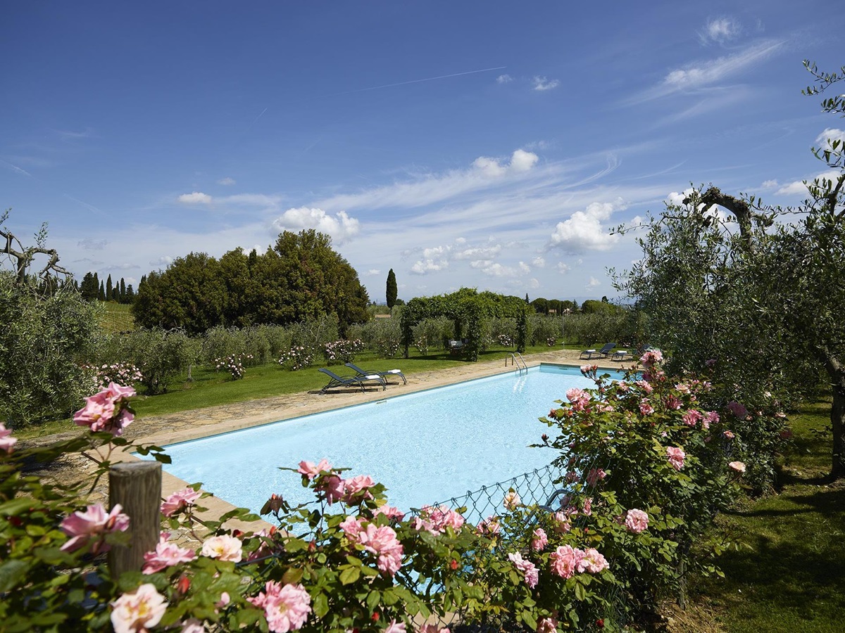 Swimming pool of Villa la Castellana, Tuscany