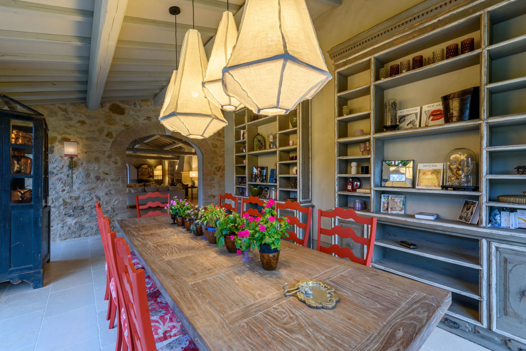 Dining table at Villa Pacetezza in Tuscany