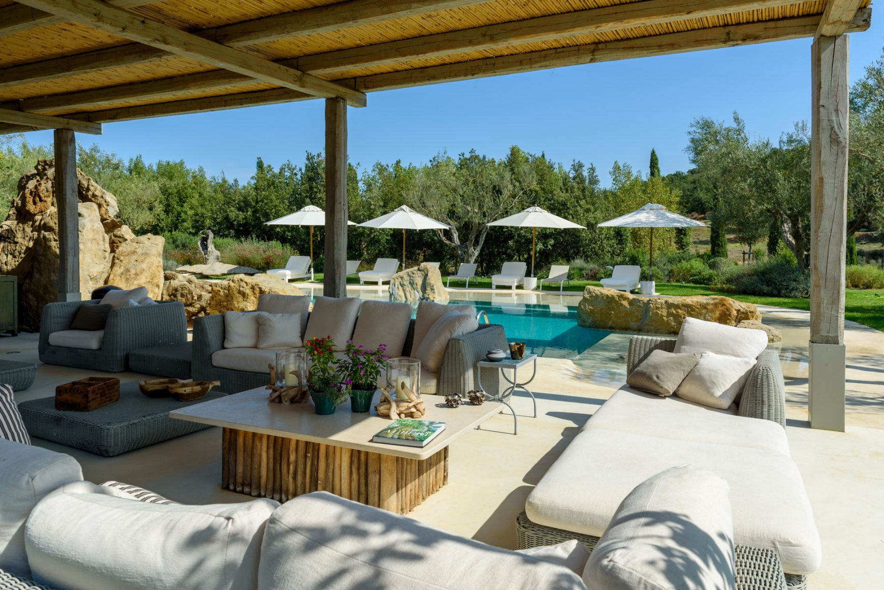 Outdoor sofas at Villa Pacetezza in Tuscany