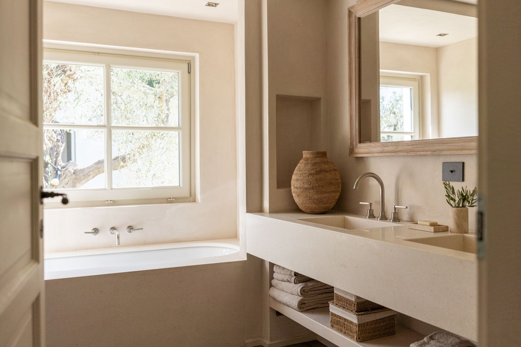 Close up of a bathroom in Villa Pedemontana in Tuscany