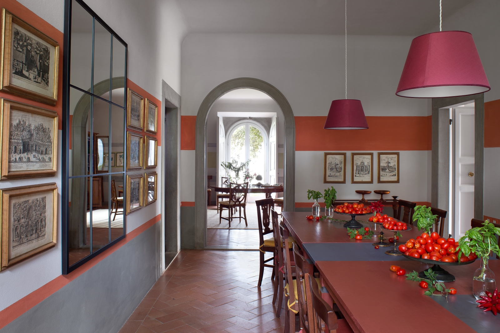 Dining room with long table at San Morello in Tuscany