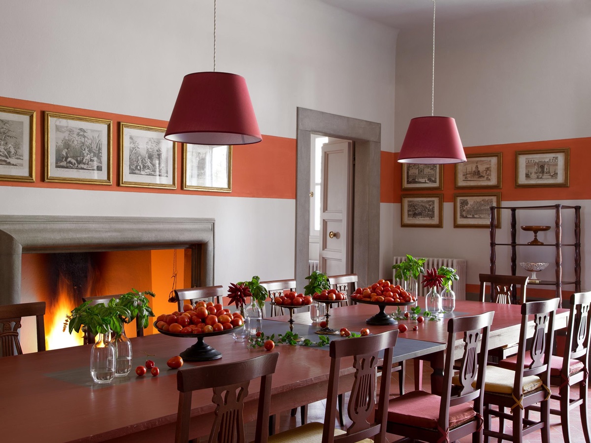 Dining room in Villa San Morello, Tuscany