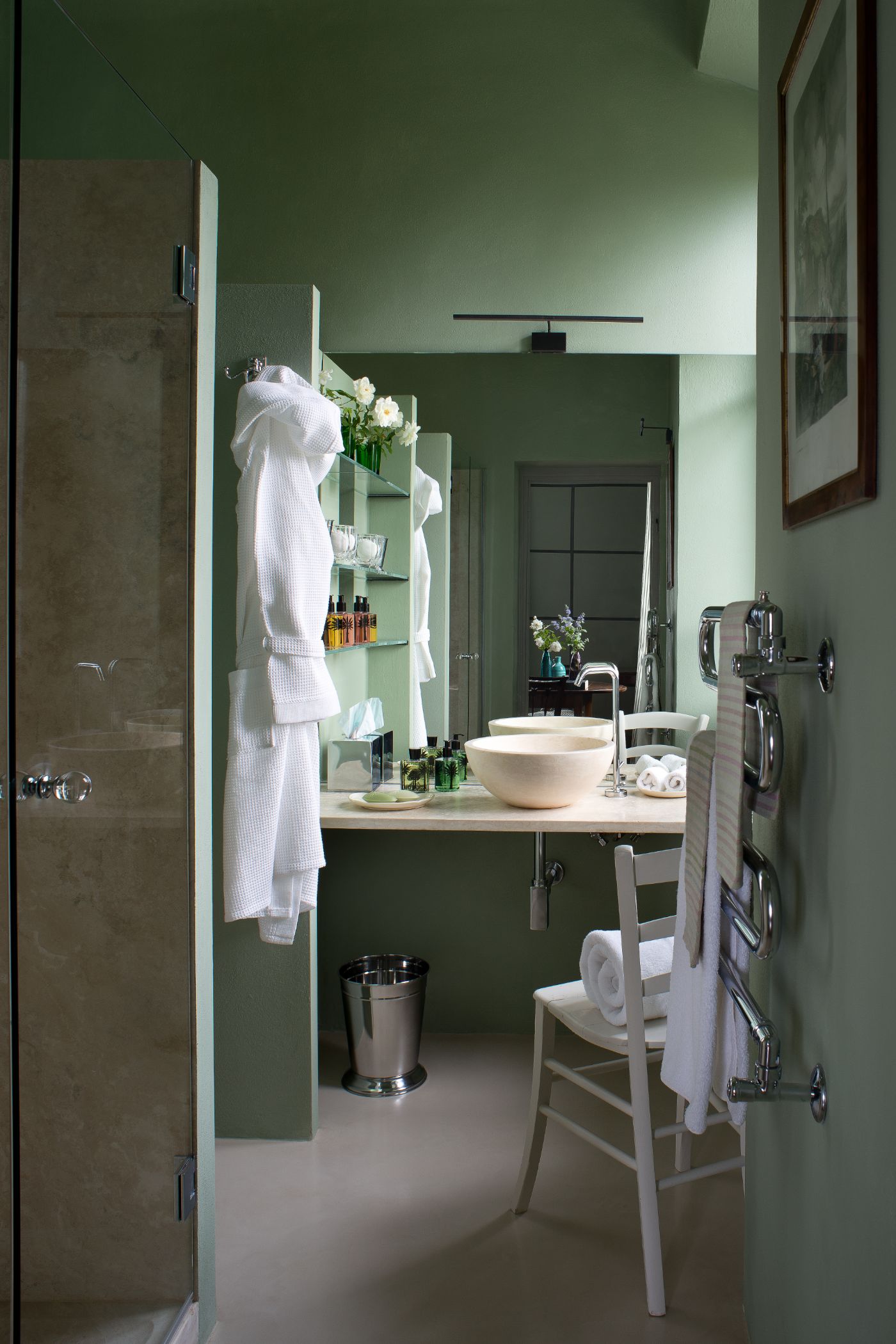 A third bathroom at Villa San Morello.