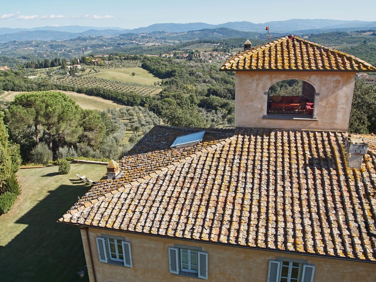 Rooftop view of Villa San Morello in Tuscany with incredible views of rolling hills