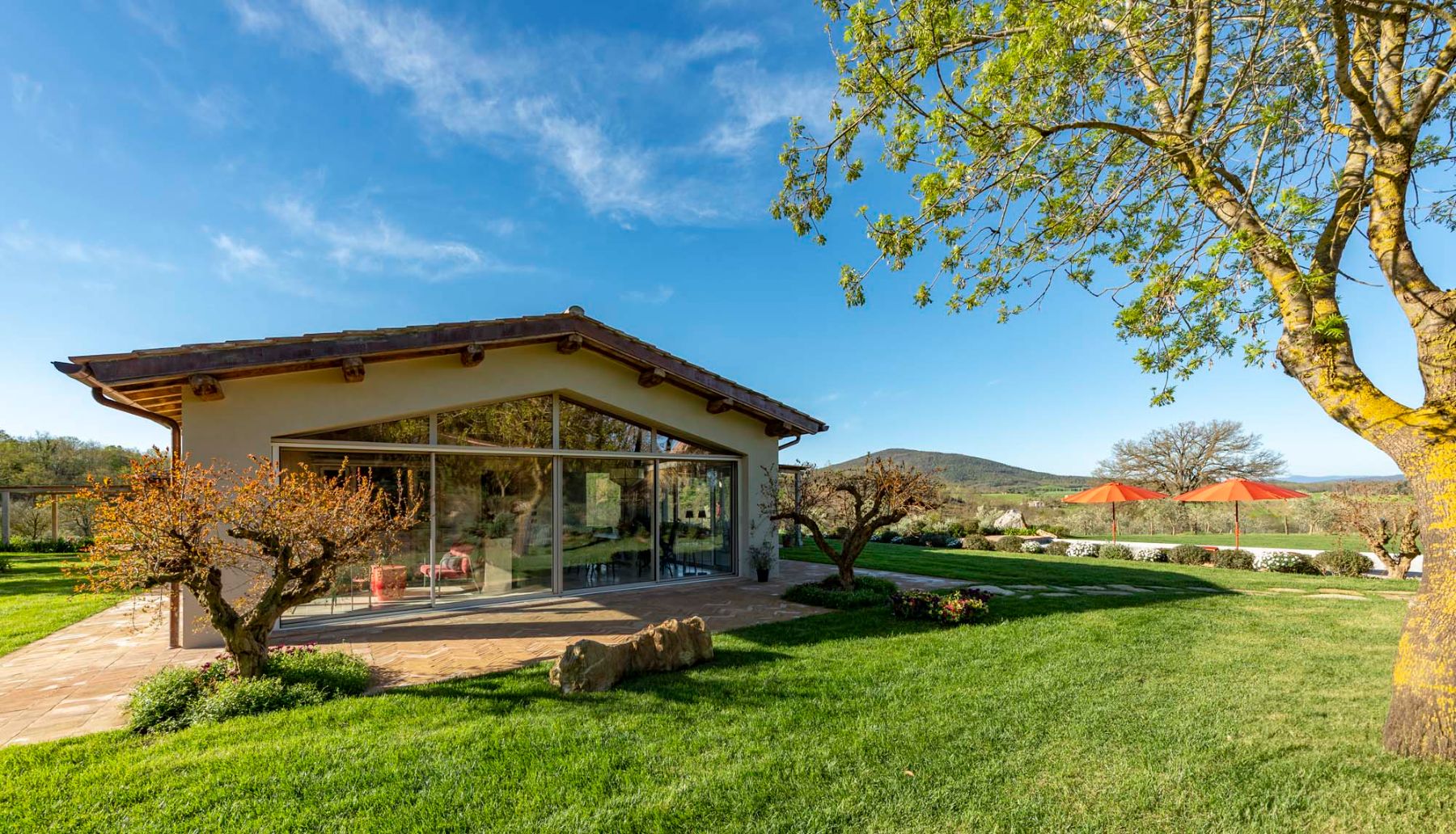 Wide angle view of Villa Tenerezza in Tuscany