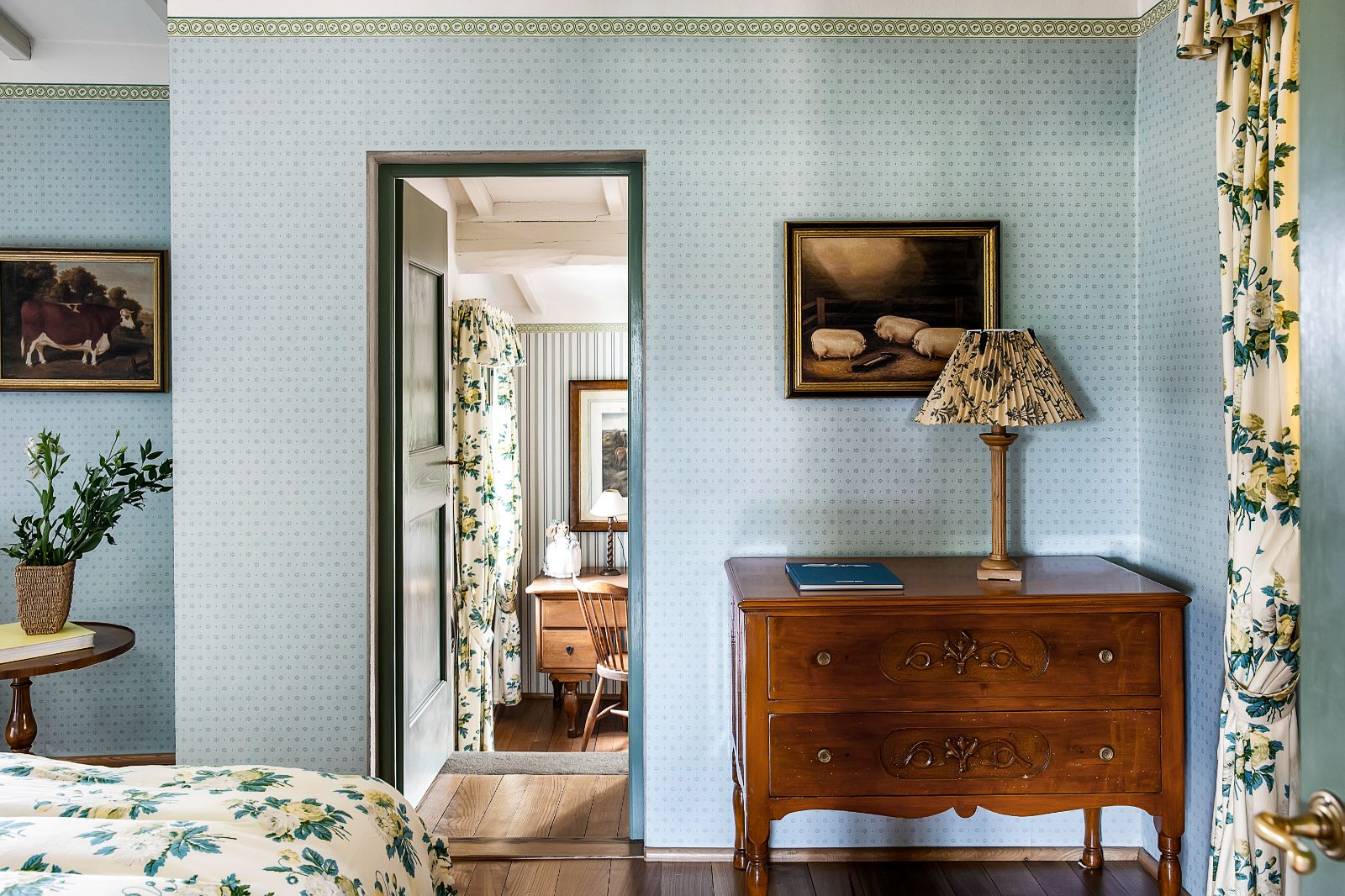 Bedroom 2 at Villa Tuori in Tuscany