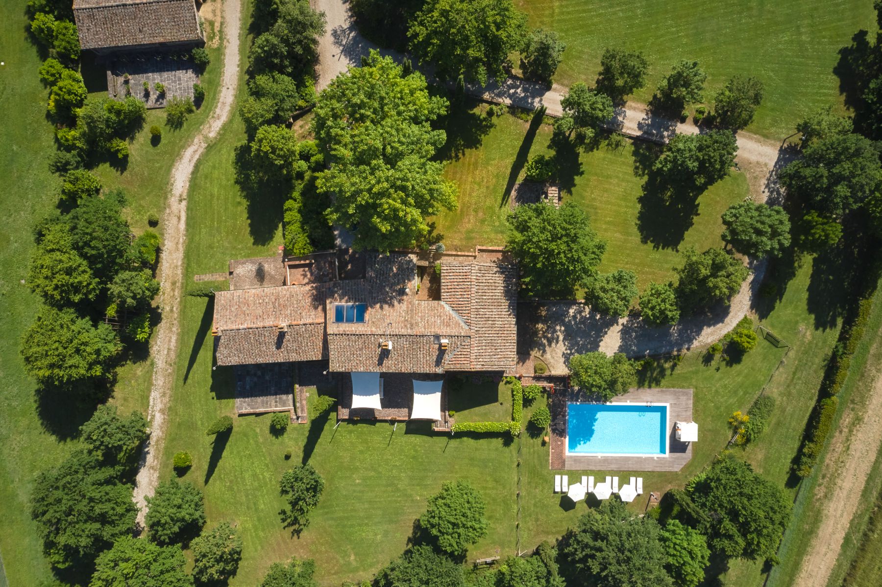 Birdseye view of Villa Tuori in Tuscany