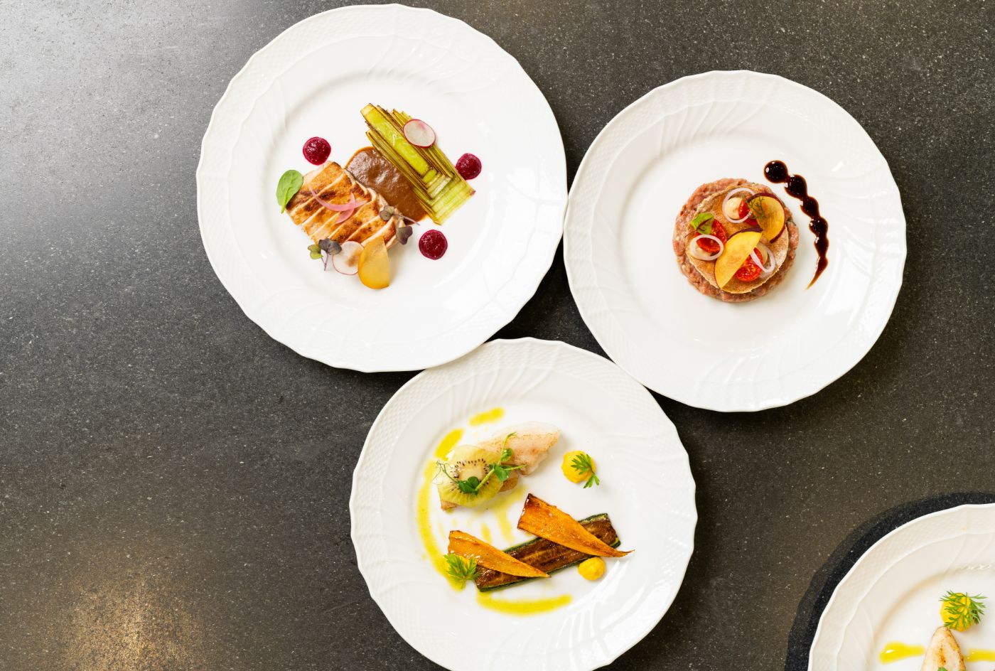 A lifestyle image of dishes prepared by the chef at Villa Vorno.
