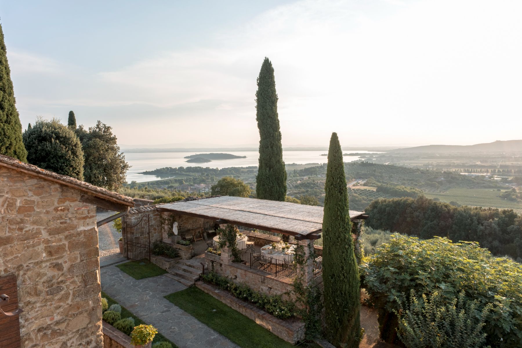 Drone view of the outdoor dining area at Villa Il Convento in Umbria