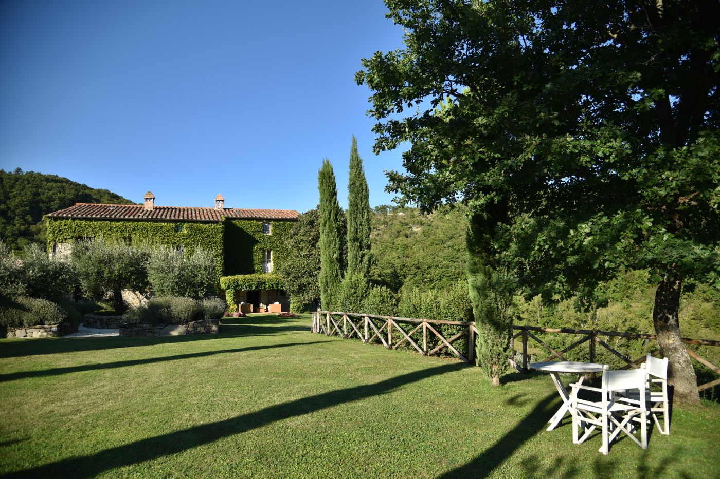 The grounds at Villa il Falco.