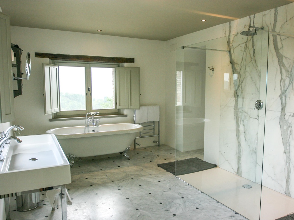 Bathroom of La Spighetta, Umbria