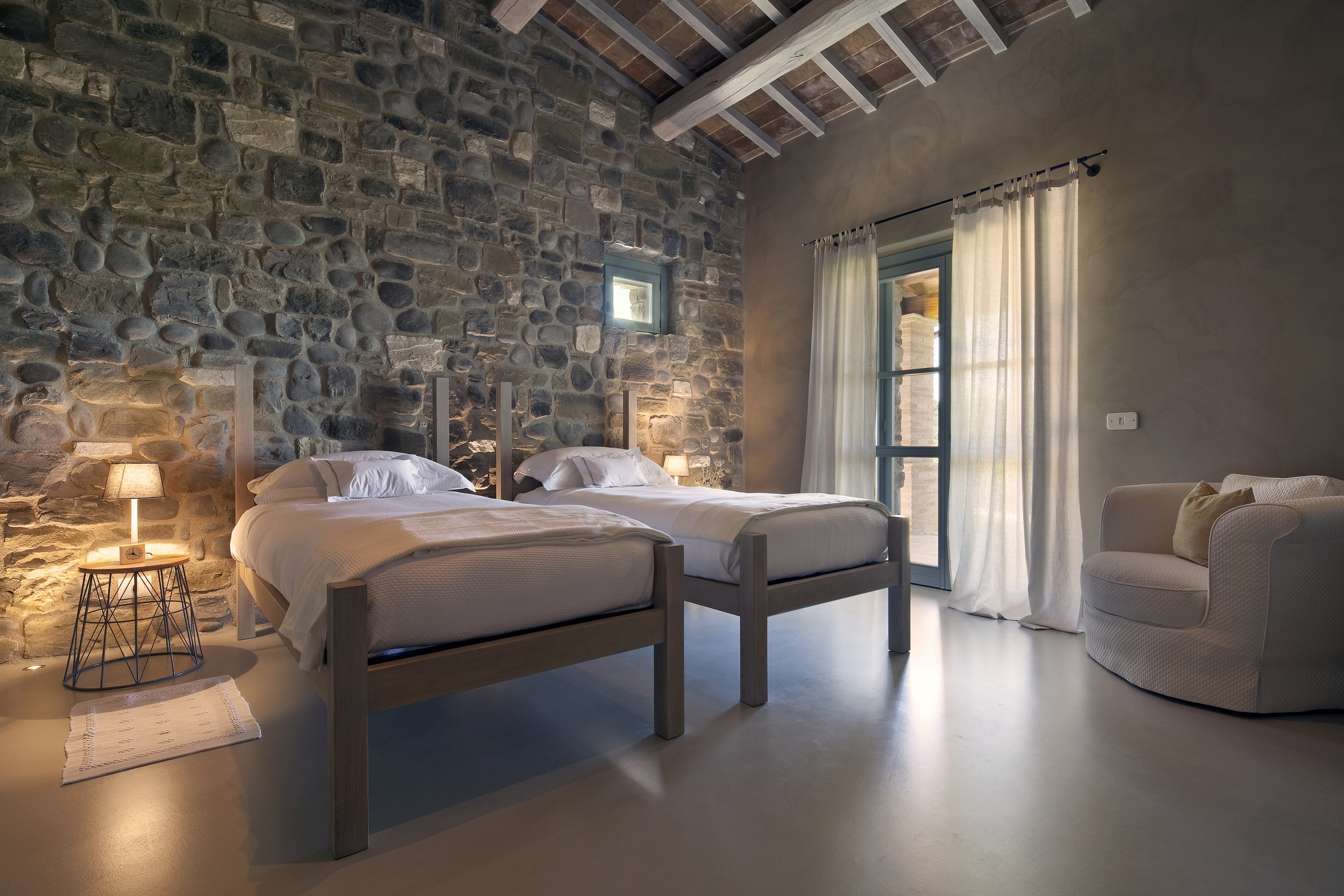 Twin bedroom in Mandola Piccola, umbria