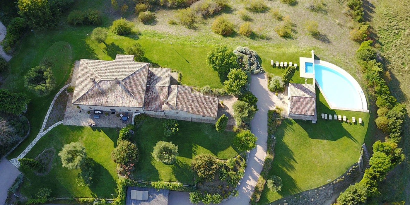 Aerial view of Villa Arpeggio, Umbria 
