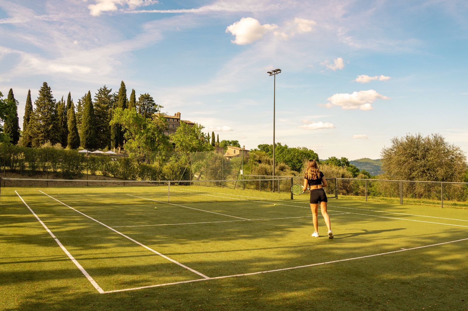 Villa-L'Edera-Umbria-Tennis-Court