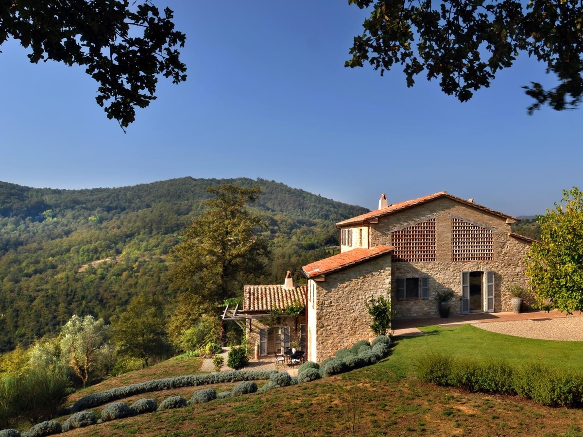 Facade of Villa Spinaltermine, Umbria