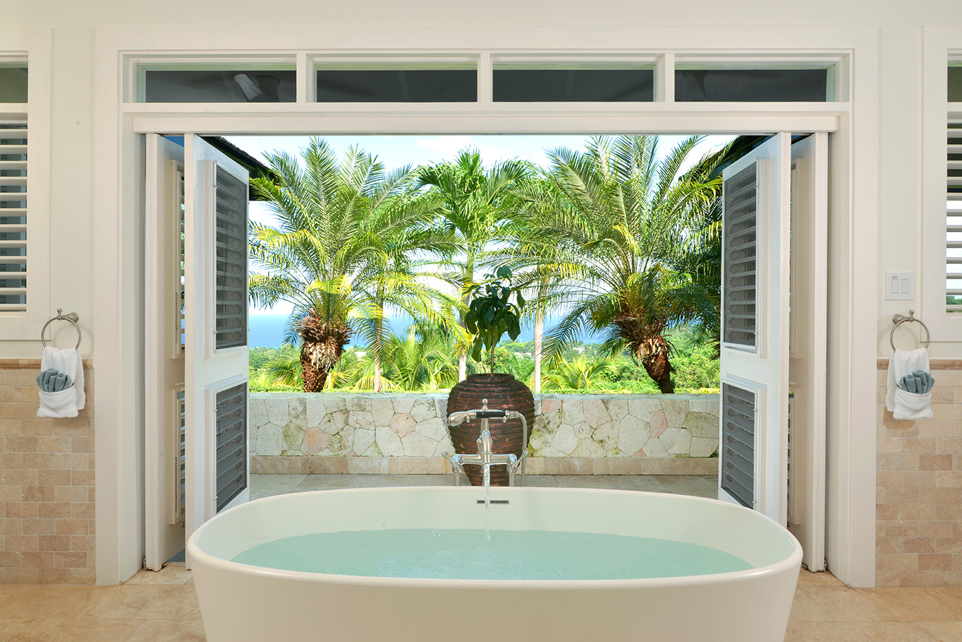 Bathtub at Harmony Hill in Jamaica