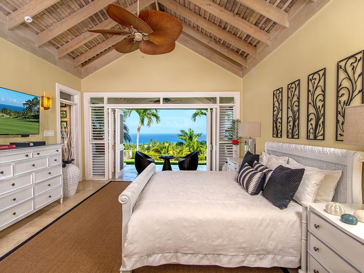 Bedroom at Harmony Hill in Jamaica