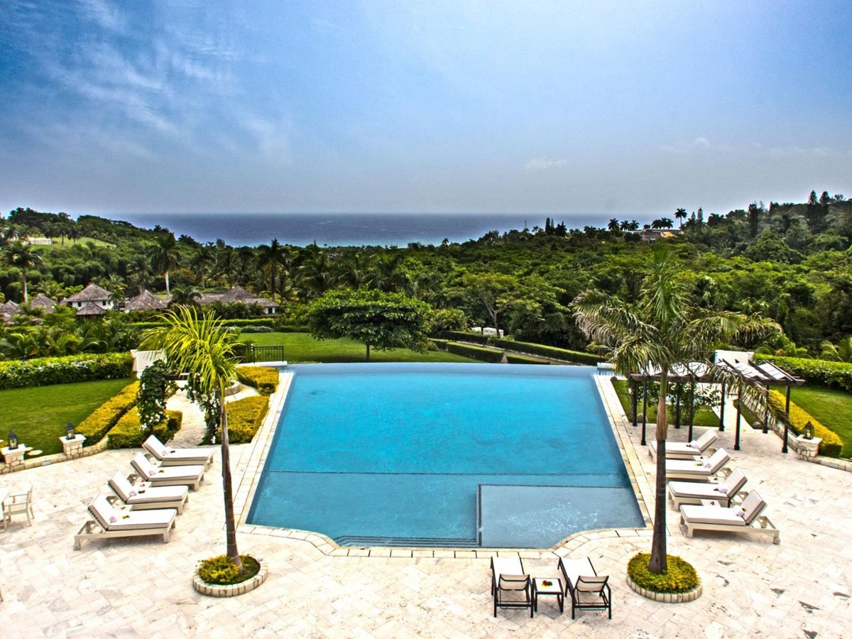 swimming pool with a view from Infinity, Jamaica