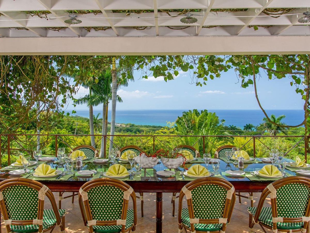dining area of Infinity, Jamaica