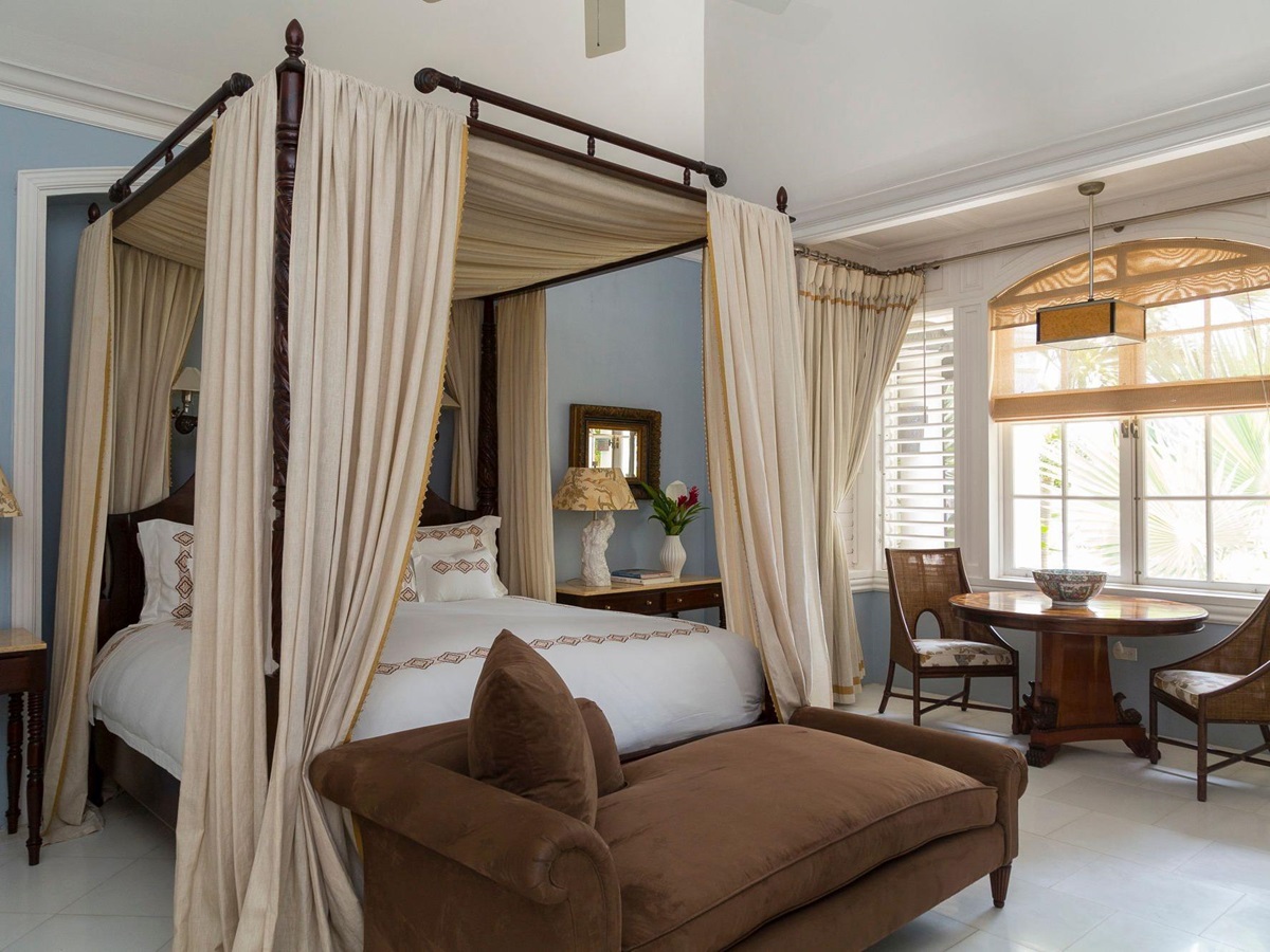 Double bedroom of Twin Palms, Jamaica
