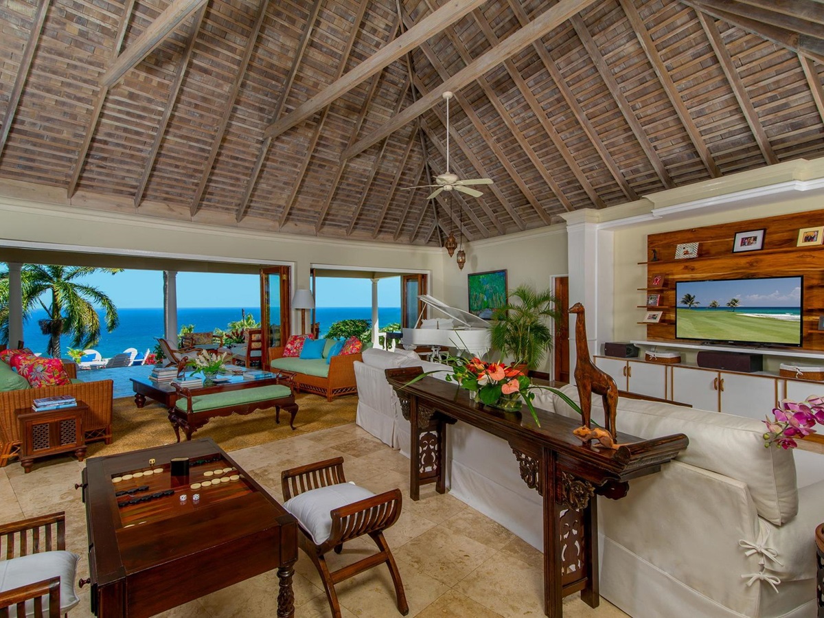 living room of Villa Casuarina, Jamaica