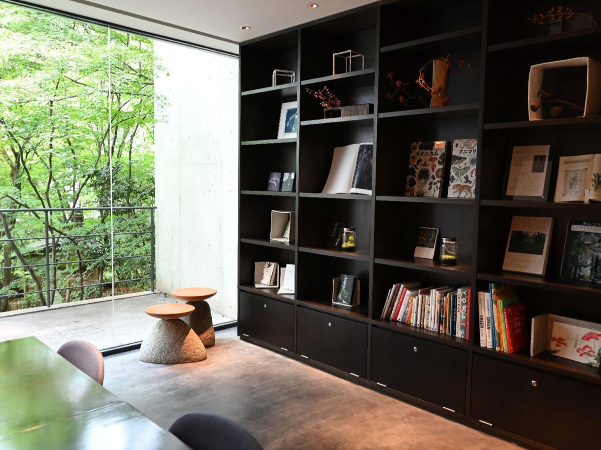 The forest library at Beniya Mukayu ryokan in Japan