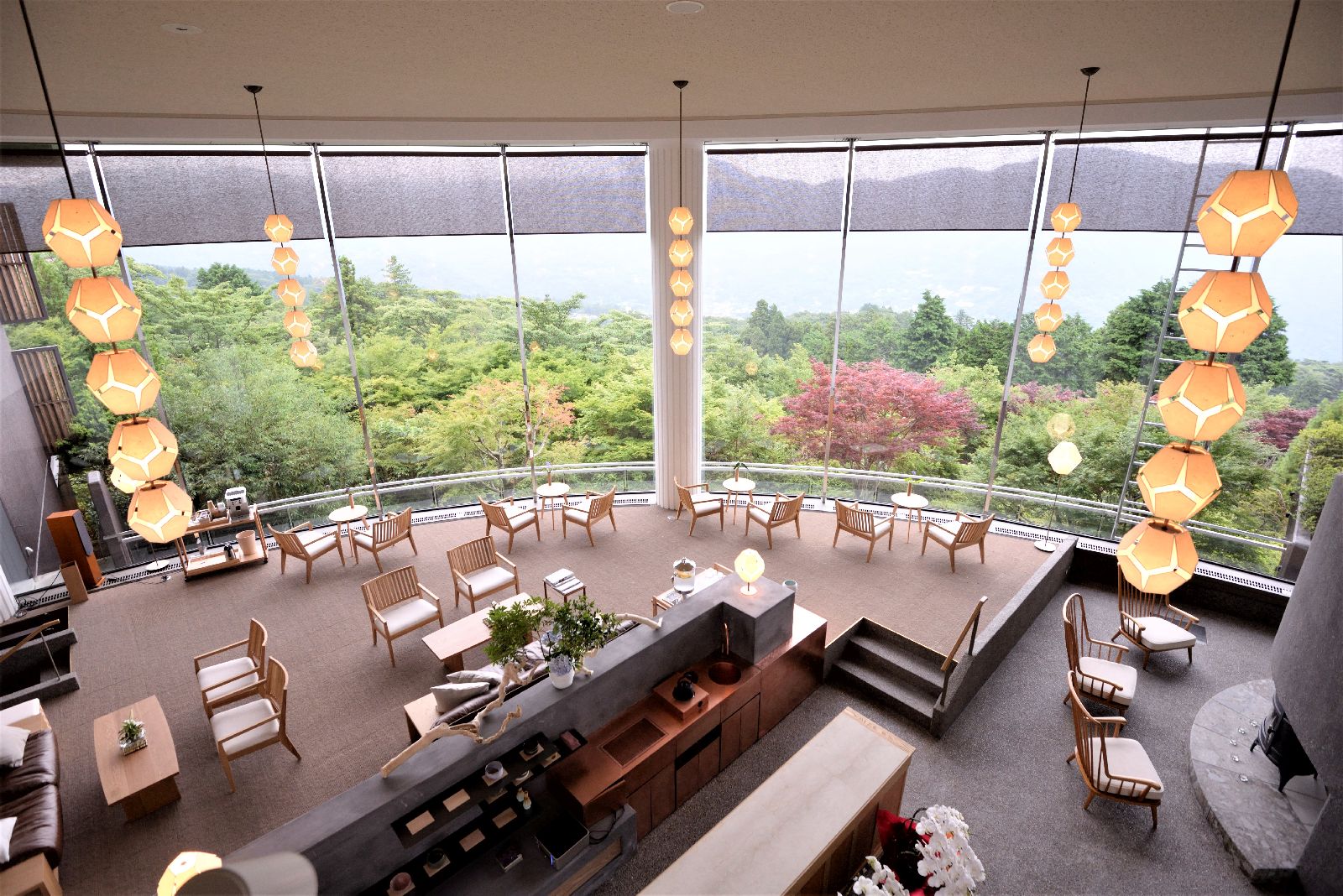 Panoramic lobby at Hakone Byakudan Japan