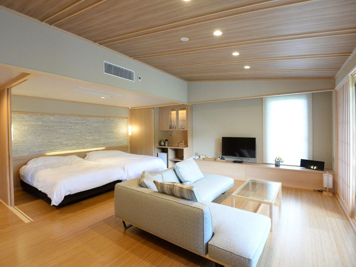 A guest room at Hakone Byakudan Japan