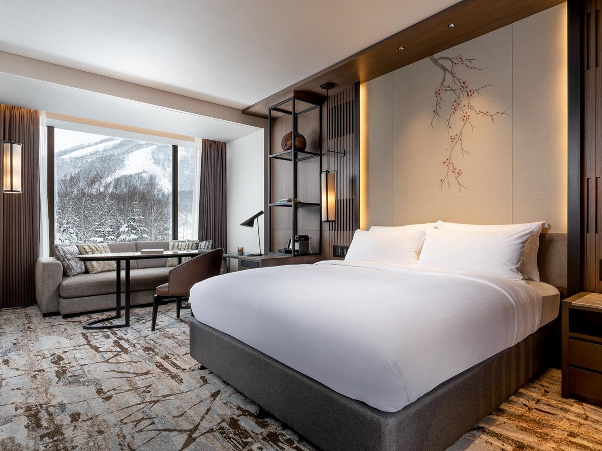 King bedroom at Higashiyama Niseko Village, A Ritz Carlton Reserve in Japan