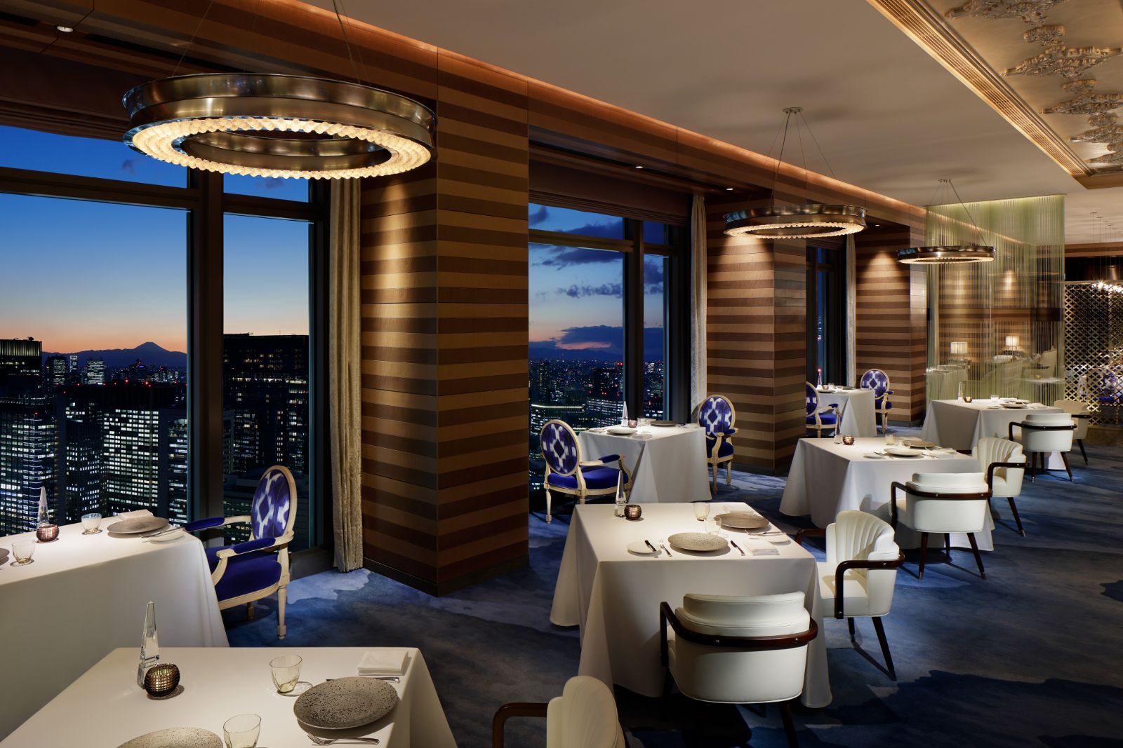 Restaurant at Mandarin Oriental Tokyo in the Niihonbashi District