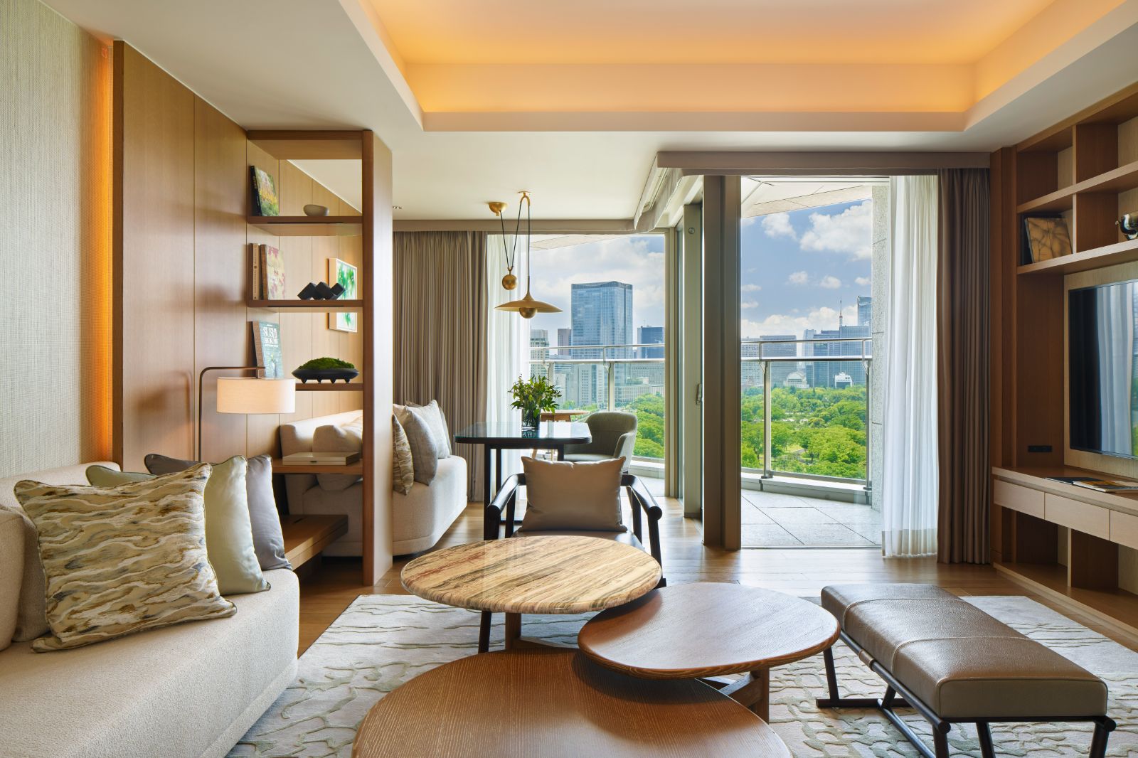 Premier Suite lounge at Palace Hotel Tokyo