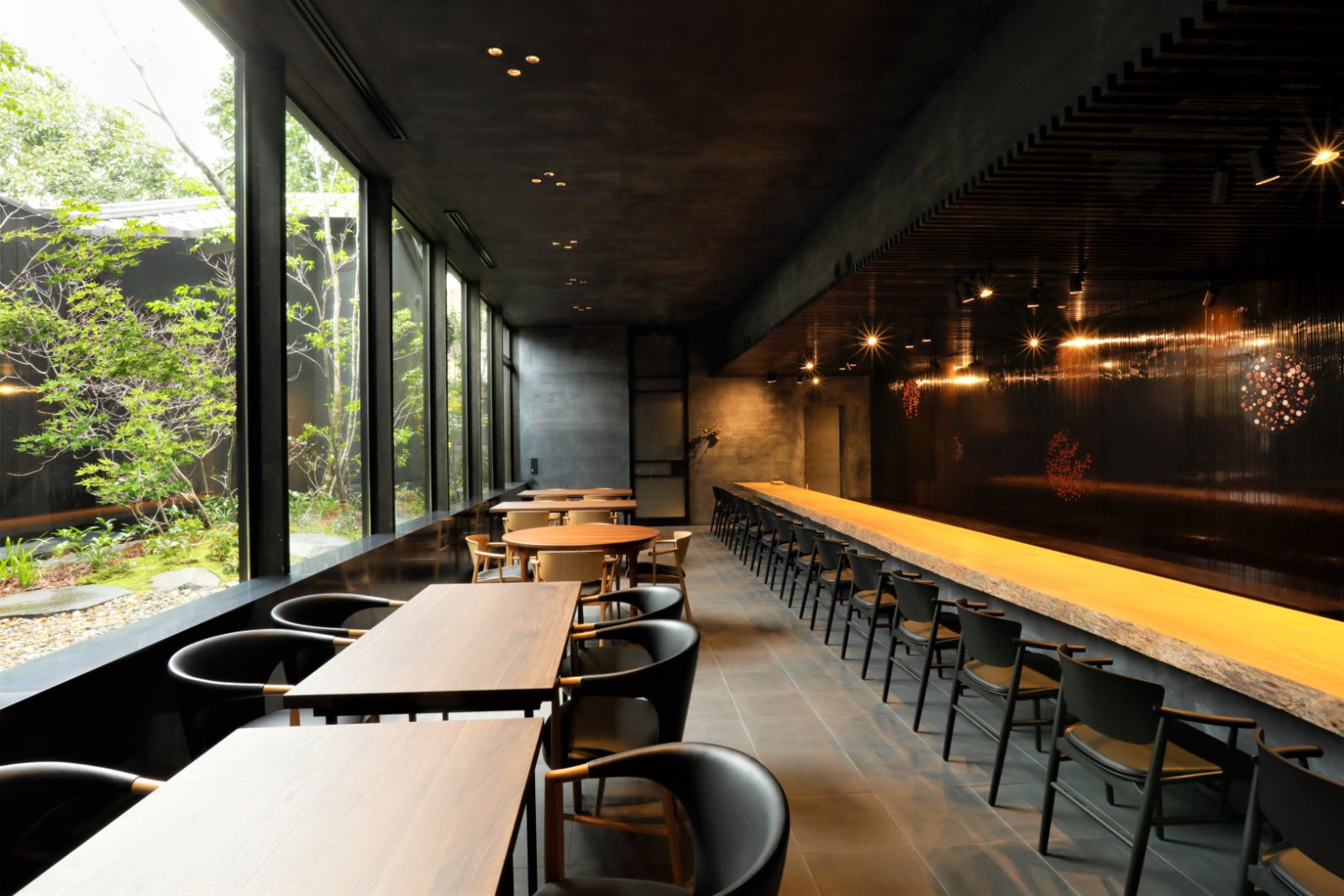 Restaurant seating at Sowaka ryokan in Kyoto, japan
