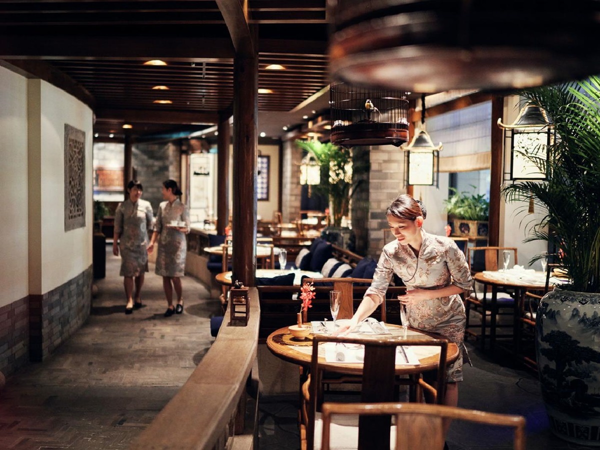 Hei Fung Terrace Cantonese restaurant at the Peninsula Tokyo