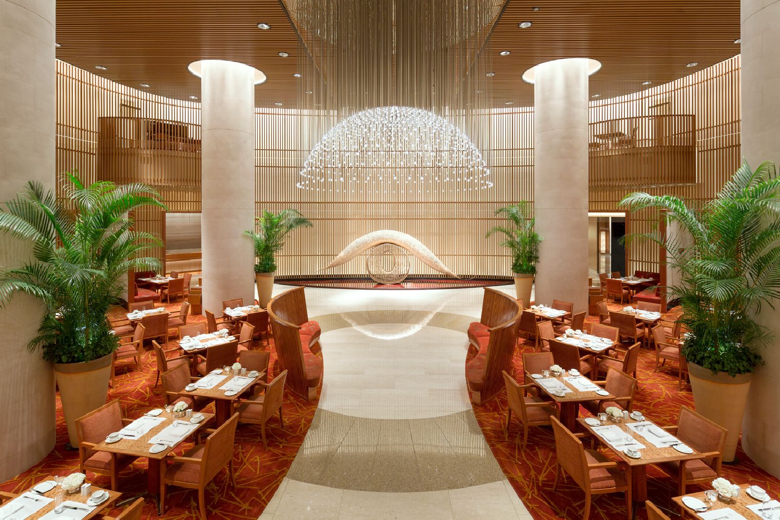 The Lobby at the Peninsula Tokyo
