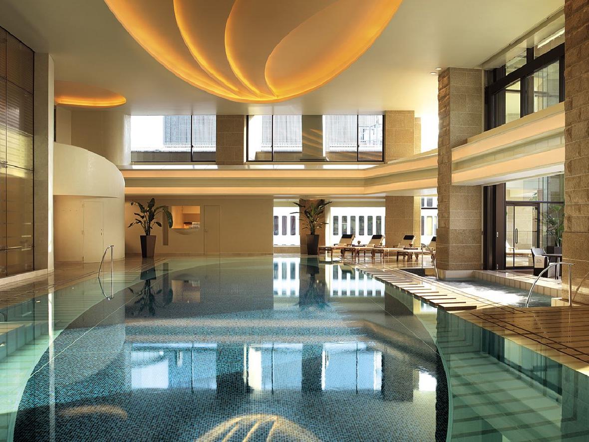 Large indoor swimming pool at the Peninsula Tokyo
