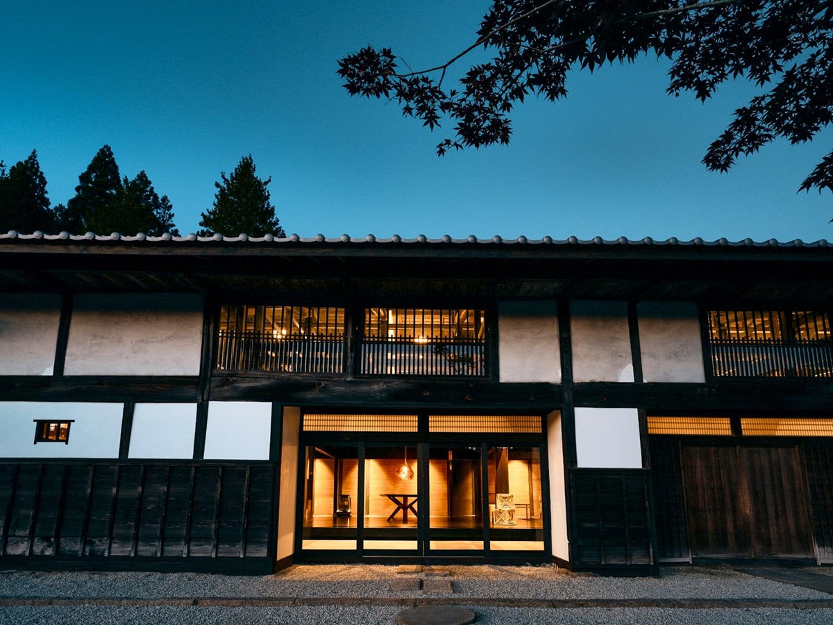Entrance to Zenagi in Japan