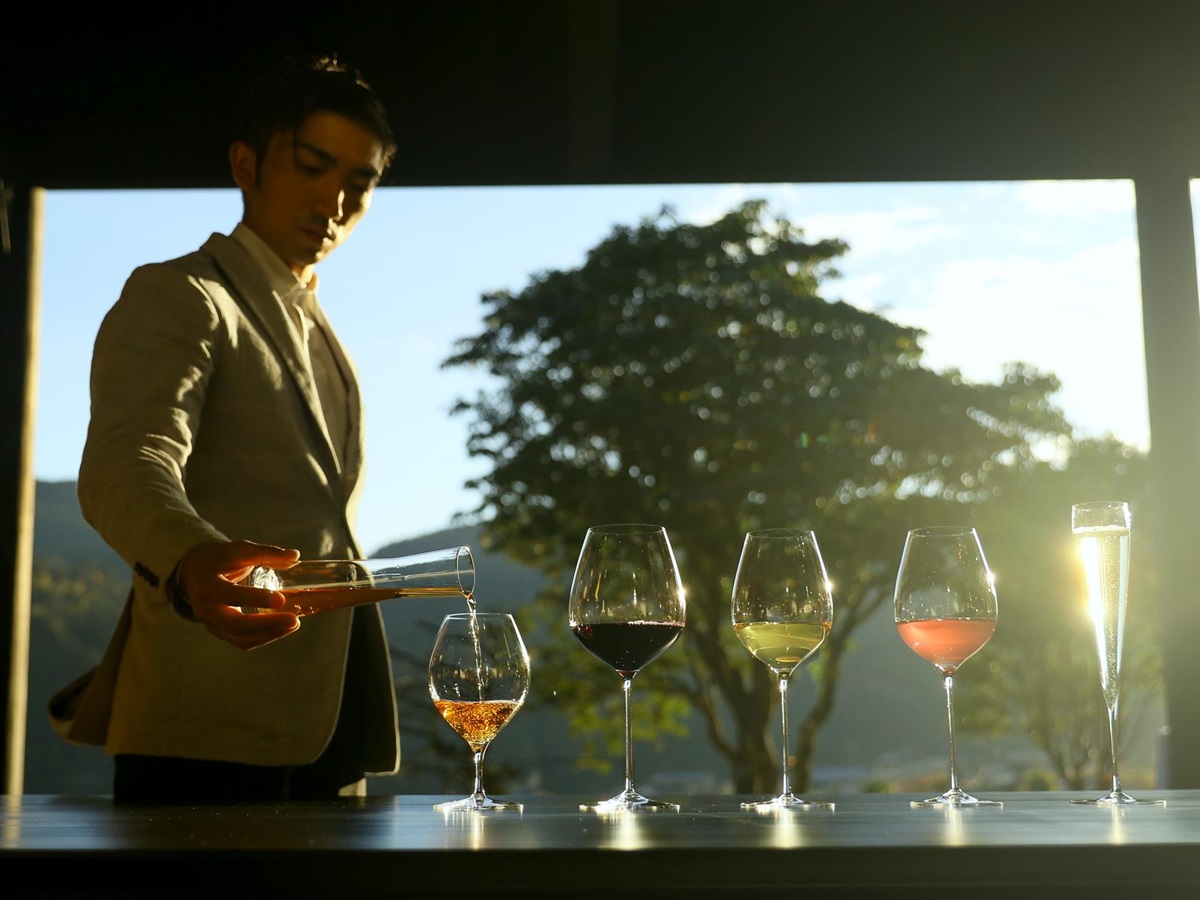 Wine tasting at Zenagi in Japan
