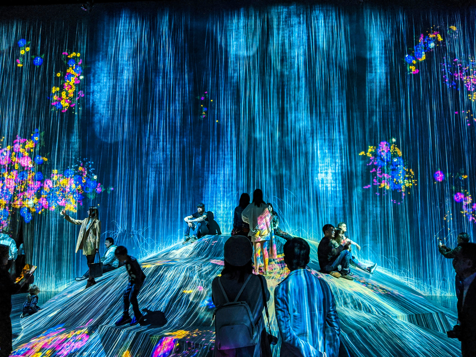 teamLab waterfall in Tokyo
