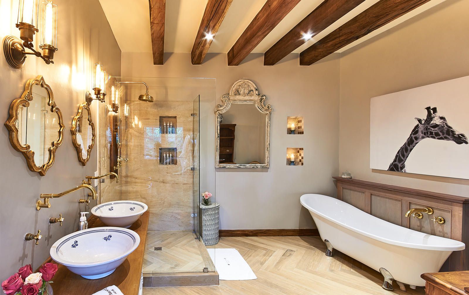 Bathroom of Lynne Superior Room at Giraffe Manor Nairobi