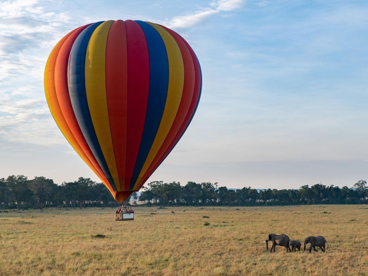 Hot air balloon at Little Governors Camp, Kenya